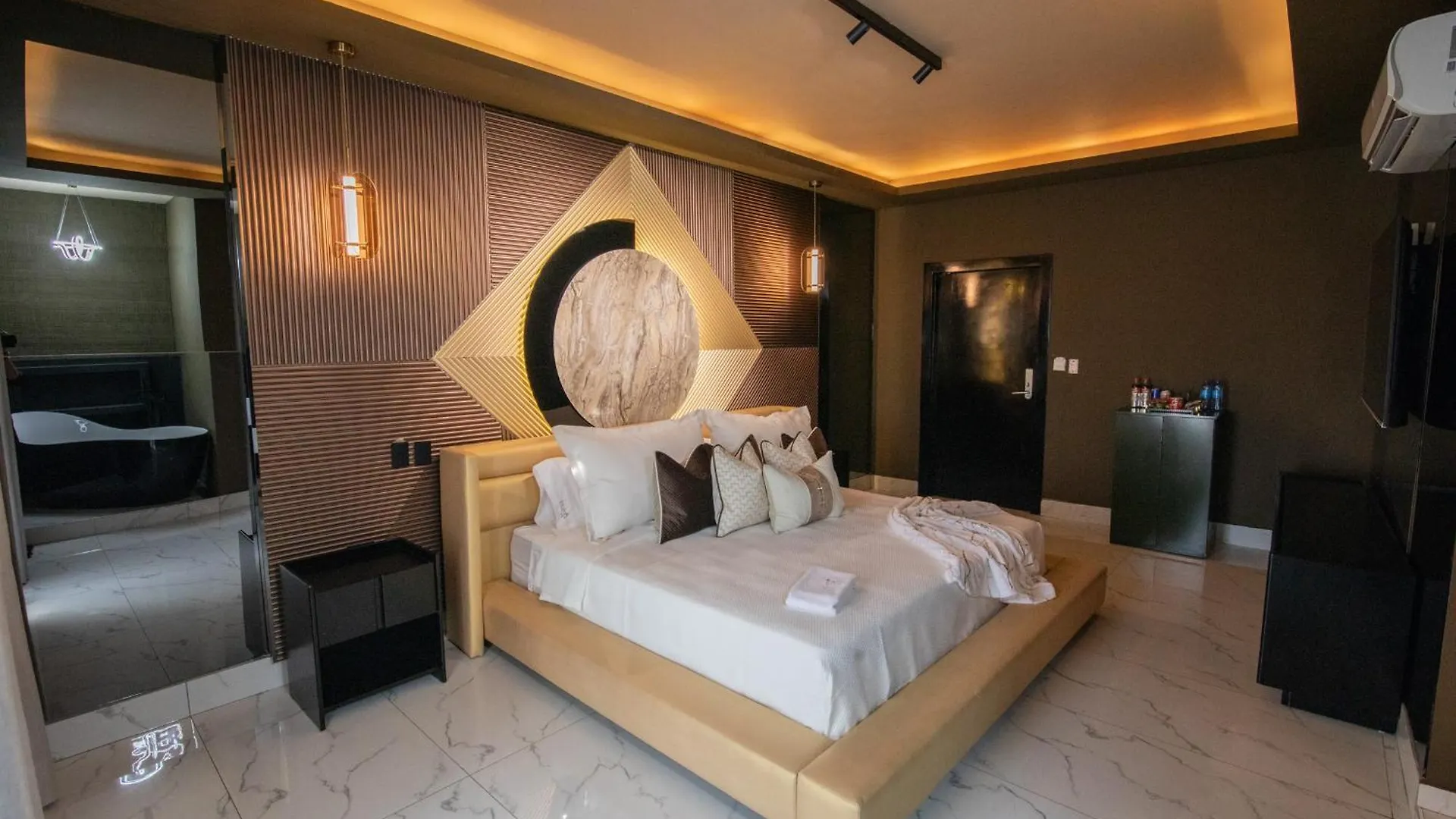 ****  Lovera Hotel Сантьяго-де-лос-Кабальерос Доминиканская Республика