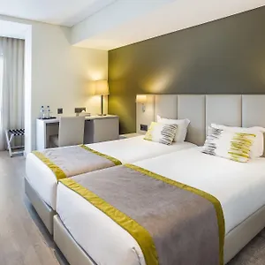 Hotel Empire ***